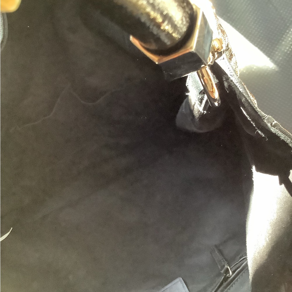 Pristine Ysl Vintage Black Patent Hobo - Rive Gau… - image 6